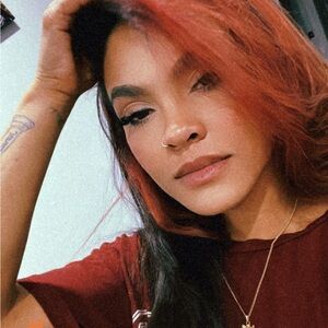 Meet your Posher, Felicia